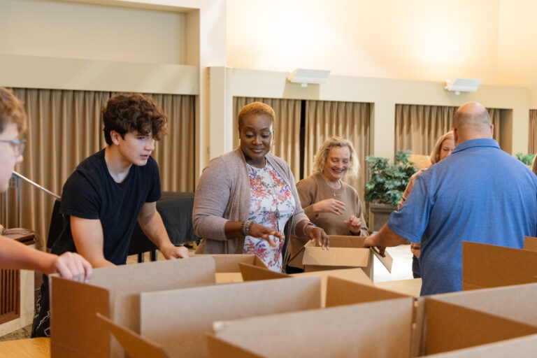 Thanksgiving Outreach-10